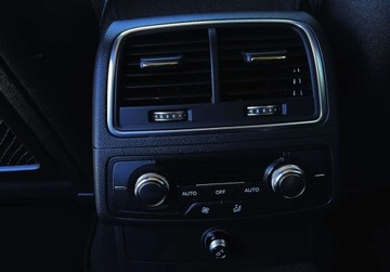 Audi A6 C7 Avant Facelifting 2.0 TDI ultra 190KM 2015 Audi A6 Avant LIFT 190 KM navi AVANT Bi XENON bezwypadkowa 156 000km, zdjęcie 35