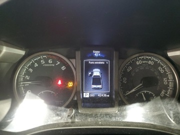 Toyota Tacoma II 2020 Toyota Tacoma Access Cab 2020 2.7 Benzyna 159KM, zdjęcie 9