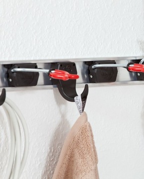 Крючок для инструментов Bruns