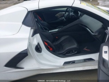 Chevrolet Corvette C7 2021 Chevrolet Corvette Stingray 2LT 2021 6.2 Benzyna 490KM, zdjęcie 9