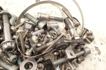 BMW R 1200 R 2011r Polift Болты от демонтажа