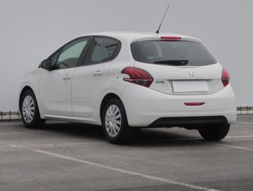 Peugeot 208 I Hatchback 5d Facelifting 1.2 PureTech 82KM 2015 Peugeot 208 1.2 PureTech, Salon Polska, Klima, zdjęcie 3