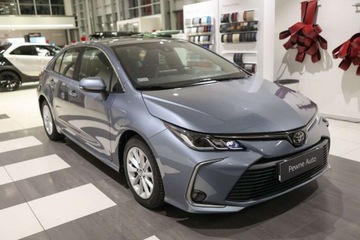 Toyota Corolla XII Sedan 1.5 VVT-i 125KM 2021 Toyota Corolla 1.5 Comfort 1.5 Benzyna 125KM, zdjęcie 1