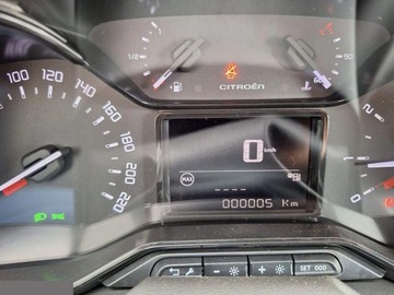 Citroen C3 Aircross  I Crossover Facelifting 1.2 PureTech 110KM 2024 Citroën C3 Aircross PureTech 110KM Stop&amp;Start OPF YOU 2024r bezwypadkowy, zdjęcie 4