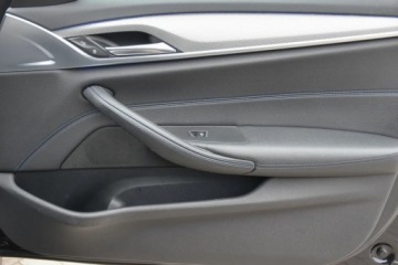 BMW Seria 5 G30-G31 Touring 520d 190KM 2019 BMW Seria 5 BMW 520D 190KM M-SPORT ALU19 LED Alkantara Virtual Gwarancja 1, zdjęcie 22