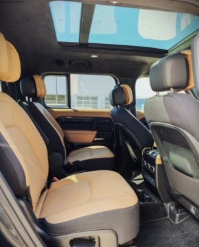 Land Rover Defender IV (L663) 90 3.0D R6 300KM 2025 Land Rover Defender Land Rover DEFENDER 130 3.0D I6 300PS AWD AUTO X-D 3.0, zdjęcie 11