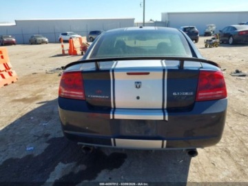 Dodge Charger V 2006 Dodge Charger SRT8 2006 6.1 Benzyna 425KM, zdjęcie 4