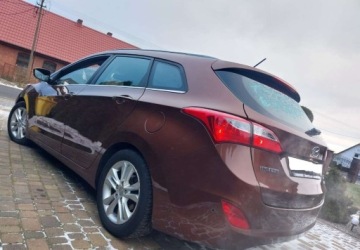 Hyundai i30 II Wagon 1.4 CRDi 90KM 2013 Hyundai i30 Hyundai i30 II Piekny Hyundai i30 1.4 CRDI 2013r - ladny stan, zdjęcie 6