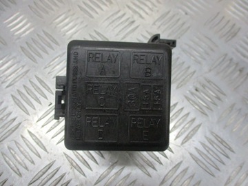 SKŘÍŇKA POJISTEK SUZUKI LIANA 1.6 16V