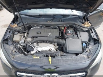 Mercedes GLA II 2021 Mercedes-Benz GLA 2021 MERCEDES-BENZ GLA 250 2.0 Benzyna 221KM, zdjęcie 18