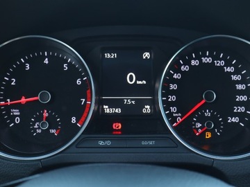 Volkswagen Polo V Hatchback 3d Facelifting 1.2 TSI BlueMotion Technology 90KM 2015 VW Polo 1.2 TSI, Klima, Klimatronic, Tempomat, zdjęcie 10