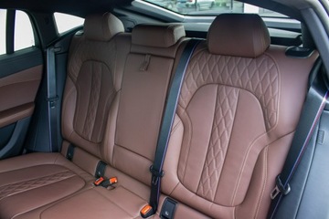 BMW X6 G06 SUV Facelifting 3.0 30d 298KM 2025 BMW X6 xDrive30d, M-Performance - DEMO - Koła, zdjęcie 16