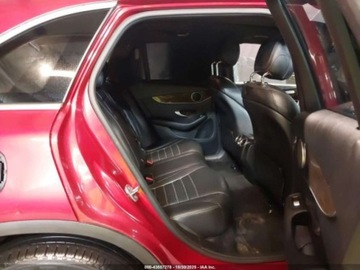Mercedes GLC C253 2019 Mercedes-Benz GLC 300 4Matic 2019 2.0L 2.0 Benzyna 241KM, zdjęcie 12