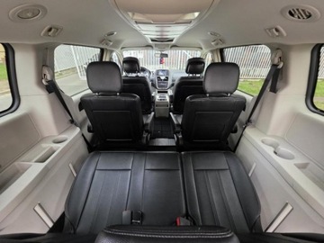 Chrysler Town &amp; Country V 2015 town chrysler Touring V6 3.6l benzyna 283KM Dokumentacja Zadbany, zdjęcie 26
