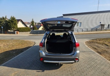 Mitsubishi Outlander III SUV Facelifting 2015 2.0 MIVEC 150KM 2016 Mitsubishi Outlander LIFT 2.0 150KM Kamera 1-Wlasciciel Ks.Serwisowa 2.0, zdjęcie 28