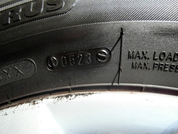 Volkswagen Sharan II Van 2.0 TDI-CR BMT 140KM 2012 Volkswagen Sharan Xenon Led Szklany Dach Klimatronik 2.0 Diesel 140KM, zdjęcie 33