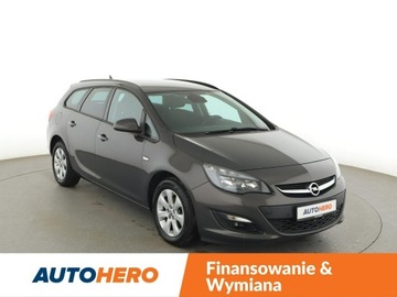 Opel Astra J Sports Tourer Facelifting 1.4 Turbo ECOTEC 140KM 2015 Opel Astra 1.4T Style Klimatyzacja Tempomat Navi, zdjęcie 9