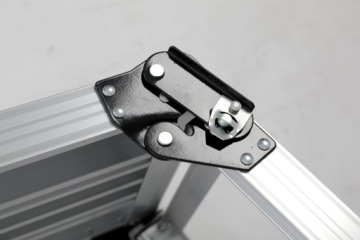 РАБОЧАЯ ПЛАТФОРМА Платформа ALU, высота 0,5 м, длина. 76см