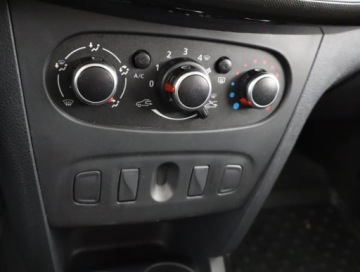 Dacia Logan II Sedan Facelifting 1.0 SCe 73KM 2017 Dacia Sandero 1.0 SCe, Salon Polska, Serwis ASO, zdjęcie 11