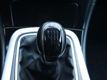 Opel Insignia I Sports Tourer 2.0 CDTI ECOTEC 160KM 2010 Opel Insignia 2.0 CDTI, Navi, Klima, Klimatronic, zdjęcie 14