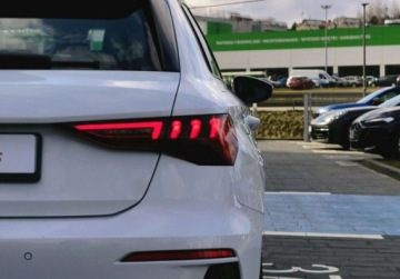Audi A3 8Y Sportback 2.0 30 TDI 116KM 2022 Audi A3 Sportback Asystent parkowania, kamera cofania, czujniki pt, LED, s, zdjęcie 8