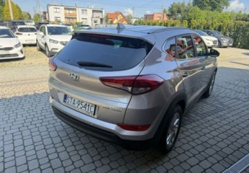 Hyundai Tucson III SUV 1.7 CRDI 115KM 2017 Hyundai Tucson 1,7 CRDi 116KM Klimatronik Kamera Navi 1.7 Diesel 116KM, zdjęcie 6