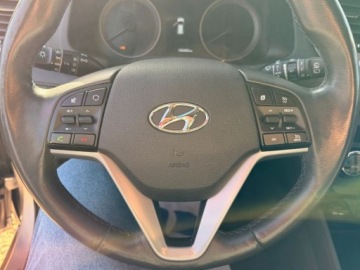 Hyundai Tucson III SUV 1.6 T-GDI 177KM 2015 Hyundai Tucson 4x4 Boagata wersja Hak 1.6 Benzyna 177KM, zdjęcie 18