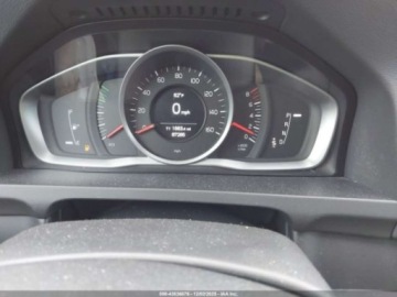 Volvo S60 II 2017 Volvo S60 2017 r., 2,0L T5 DYNAMIC 2.0 Benzyna 240KM, zdjęcie 4