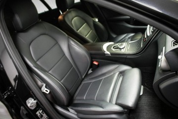 Mercedes Klasa C W205 Kombi 220 BlueTEC 170KM 2017 Mercedes C 220 220d*AMG, zdjęcie 18