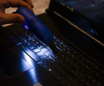 Мини-пылесос для USB-клавиатуры ноутбука