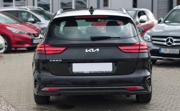 Kia Ceed III Kombi Facelifting 1.0 T-GDI 120KM 2023 Kia Ceed swiezo sprowadzone, 20tys przebiegu Benzyna 120KM, zdjęcie 4