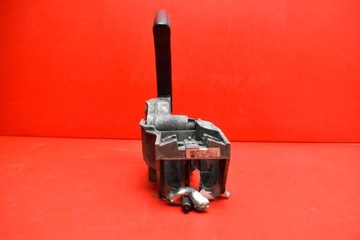 РЫЧАГ РУЧНОГО ТОРМОЗА 8P0711303C AUDI A3 8P LIFT 08-13