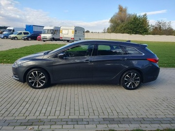 Hyundai i40 Kombi Facelifting 1.7 CRDi 141KM 2017 Hyundai i40 1.7crdi 140KM Automat Bixenon Ledy, zdjęcie 2