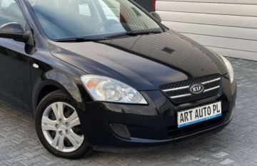 Kia Ceed I Hatchback 1.4 109KM 2008 Kia Ceed Kia Ceed 1.4 Benzyna 109 KM Klima 1.4 Benzyna 109KM, zdjęcie 2