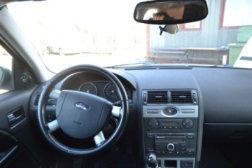 Ford Mondeo III Sedan 2.0 TDCi 130KM 2005 Ford Mondeo BEMOWO 2.0 Diesel, 2005 rok produkcji KOMIS TYSIAK, zdjęcie 5