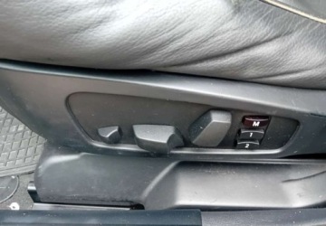 BMW Seria 5 E60 Touring 530 i 258KM 2006 BMW Seria 5 BMW Seria 5 530i 3.0 Benzyna 258KM, zdjęcie 16