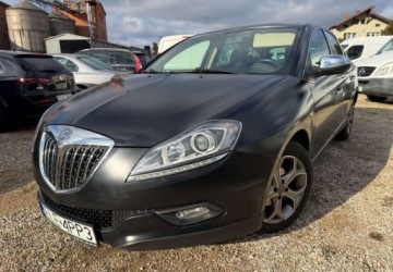 Lancia Delta III Hatchback 1.4 MultiAir 16V 140KM 2011 Lancia Delta Lancia Delta 1.4 Benzyna 140KM, zdjęcie 29