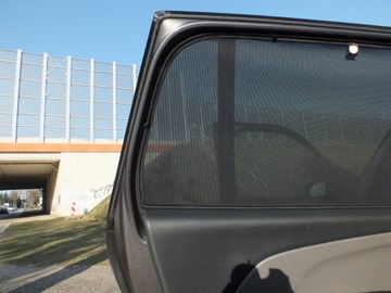 Солнцезащитные козырьки на Шкоду Рапид лифтбэк.