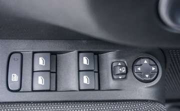 Citroen C3 Aircross  I Crossover Facelifting 1.2 PureTech 130KM 2023 Citroen C3 Aircross Citroen C3 Aircross 1,2 PureTech 1.2 Benzyna 131KM, zdjęcie 19