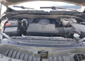 Chevrolet Suburban GMT900 2022 Chevrolet Suburban 2022, 5.3L, 4x4, Z71, od ubezpieczalni 5.3 Benzyna 355KM, zdjęcie 13