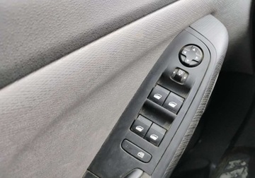 Citroen C4 Picasso II Picasso 1.6 BlueHDi 120KM 2016 Citroen C4 Picasso 2016r. 1.6HDI. Uszkodzony lewy bok. Jezdzi 1.6 Diesel, zdjęcie 9