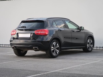 Mercedes GLA I Off-roader 2.1 220 CDI 170KM 2014 Mercedes GLA GLA 220 CDI 4MATIC, 167 KM, 4X4, zdjęcie 4