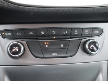 Opel Astra K Sports Tourer 1.4 Turbo 150KM 2017 Opel Astra 1.4 T, Salon Polska, Klima, zdjęcie 12