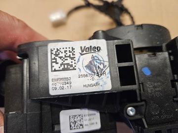 DACIA DUSTER I FACELIFT MINCE 255670754R