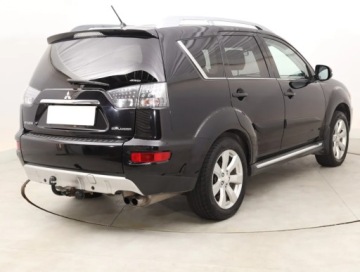Mitsubishi Outlander II 2.0 DID DOHC 140KM 2009 Mitsubishi Outlander 2.0 DI-D, Salon Polska, 4X4, zdjęcie 4