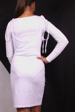 Sukienka na cienkich ramiączkach biała S55 XS/S