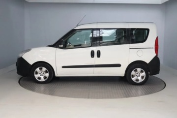 Opel Combo D Van L1 1.3 CDTI ecoFLEX 90KM 2015 Opel Combo 1.3 CDTI, Salon Polska, Klima, zdjęcie 2