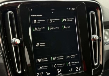 Volvo XC40 Crossover 2.0 T5 247KM 2018 Volvo XC 40 Salon PL FV23 RDesign Panorama Martwe Pole CarPlay AndroidAuto, zdjęcie 19