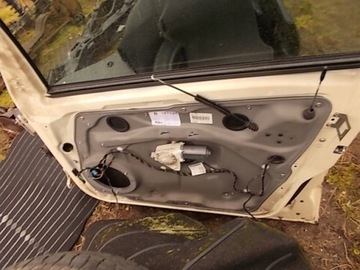 MERCEDES B W245 MECHANIZMUS OKNO PRAVÝ PŘEDNÍ EL.