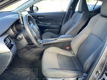 Toyota C-HR I Crossover Facelifting 1.8 Hybrid 122KM 2023 Toyota C-HR 1.8 Hybrid GPF Comfort, zdjęcie 15